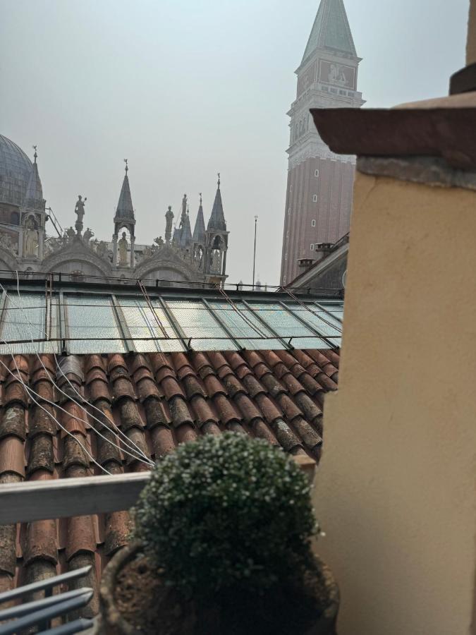 312 Piazza San Marco Gasthuis